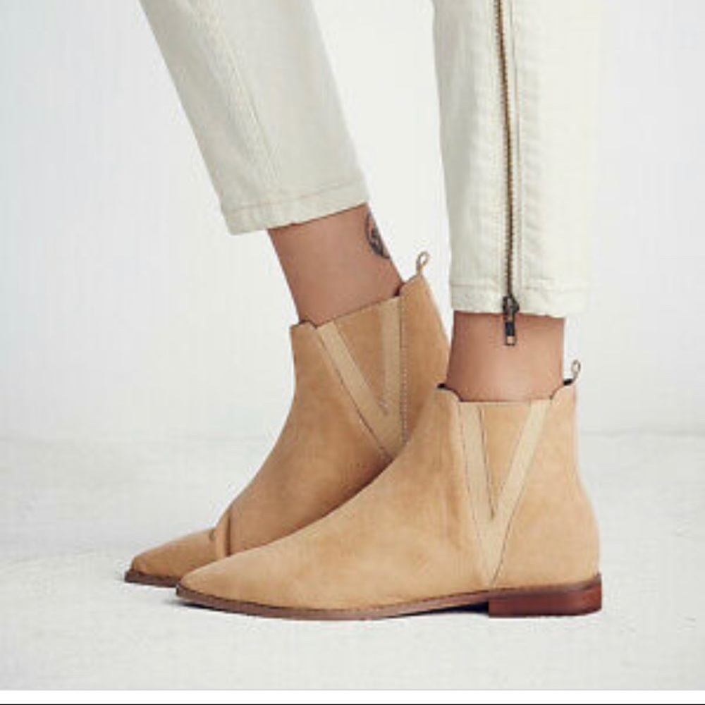 Free people Jeffrey Campbell brand